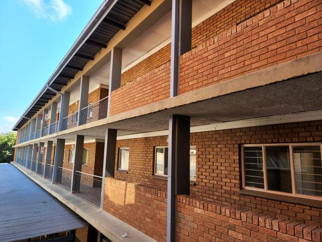 R5,850 pm 2 Bedroom Apartment To Let in Pretoria North