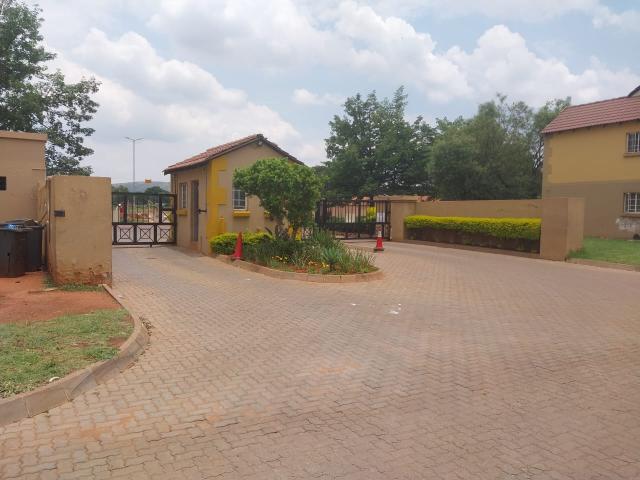 R5,900 pm 2 Bedroom Apartment To Let in Clarina