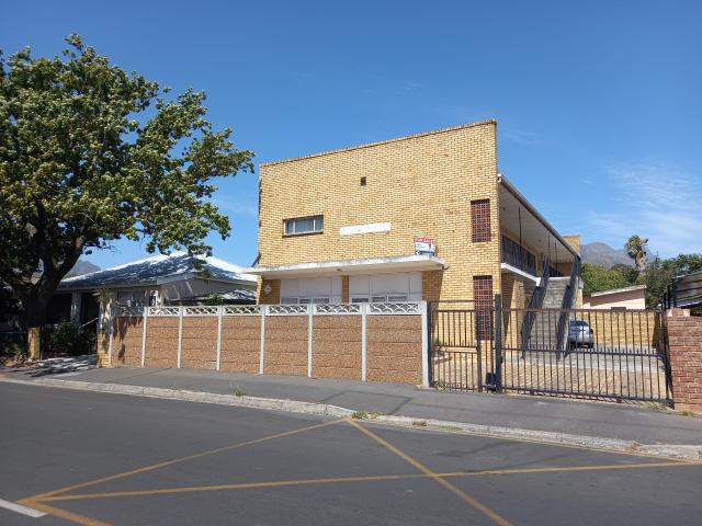 R5,000 pm Room To Let in Idasvallei