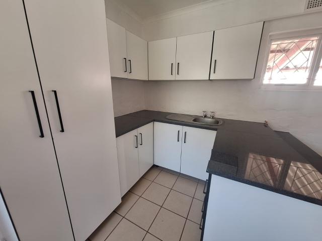 R5,950 pm 1 Bedroom Garden Cottage To Let in Arboretum