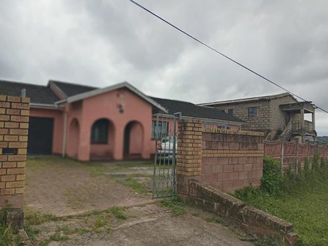 R5 000 | 3 Bedroom House For Rent in Umlazi, Umlazi
