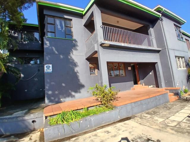 R65,000 pm 14 Bedroom Apartment Block To Let in Morningside