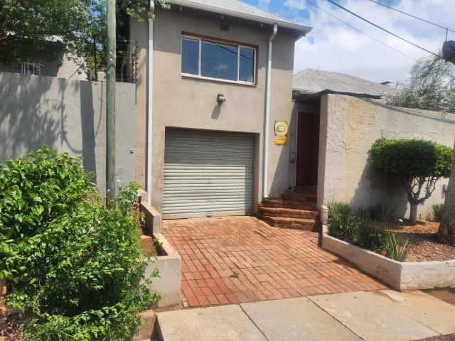 R6,500 pm 1 Bedroom Apartment To Let in Melville