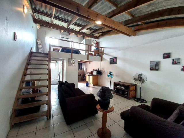 R6,500 pm 1 Bedroom Flat To Let in Meer En See