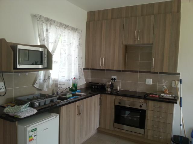 R6,500 pm 2 Bedroom Apartment To Let in Theresapark