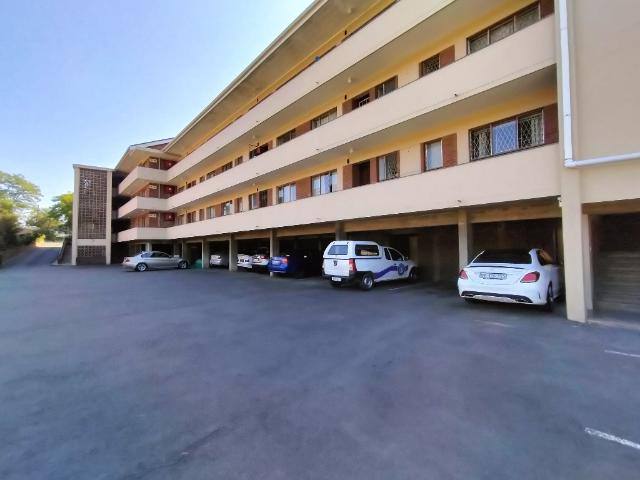 R6,600 pm 2 Bedroom Apartment To Let in Scottsville