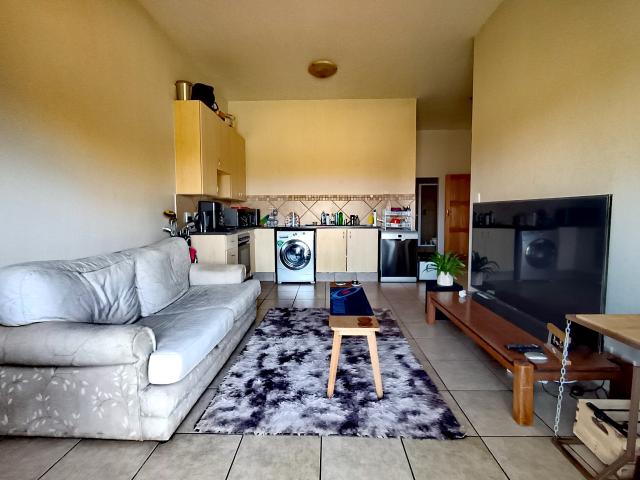 R6,675 pm 2 Bedroom Apartment To Let in Schoemansville