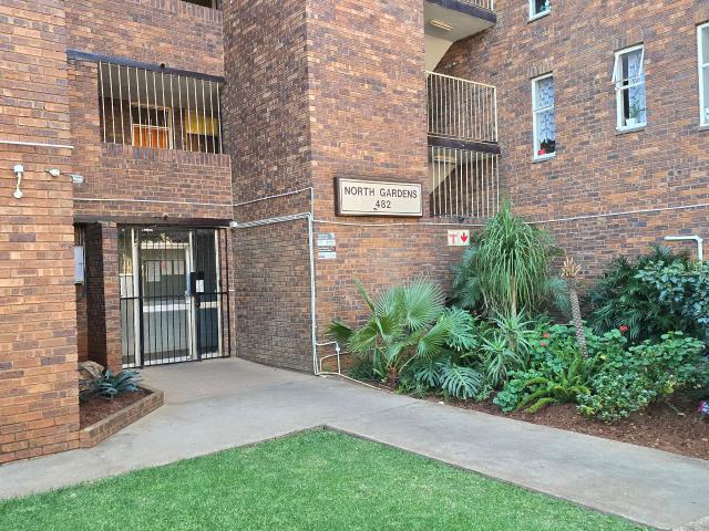 R6,700 pm 2 Bedroom Apartment To Let in Pretoria North