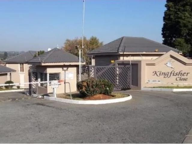 R6 800 | 2 Bedroom Apartment / Flat For Rent in Rembrandt Park, Johannesburg