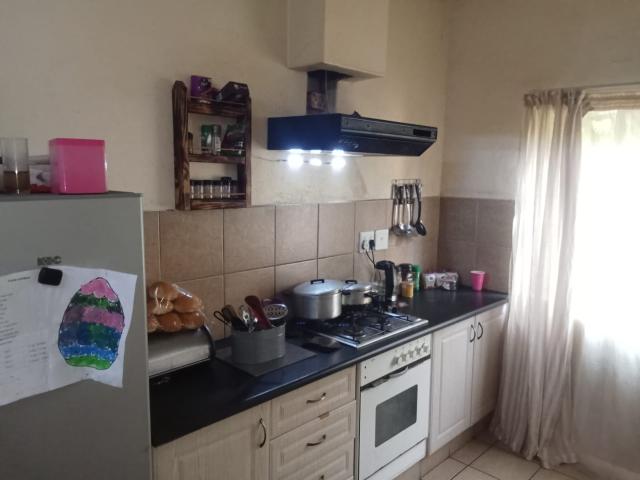 R6,800 pm 2 Bedroom House To Let in Prestbury