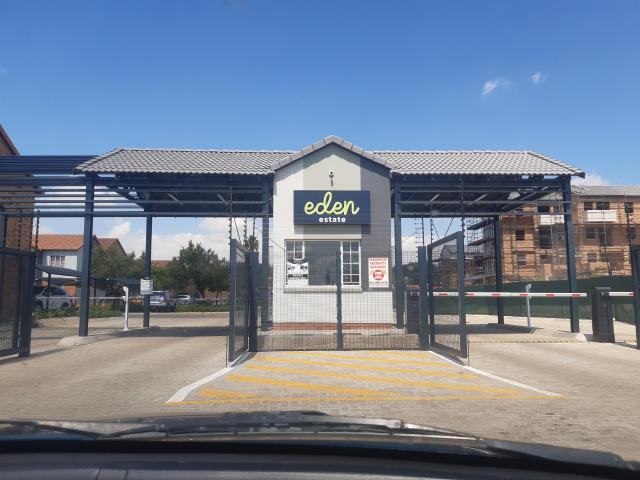 R6,900 pm 2 Bedroom Apartment To Let in Pretoria North
