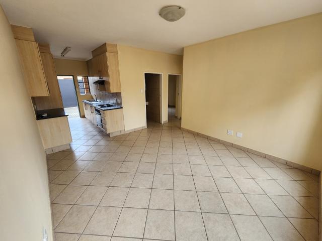R6,950 pm 2 Bedroom Apartment To Let in Pretoria North