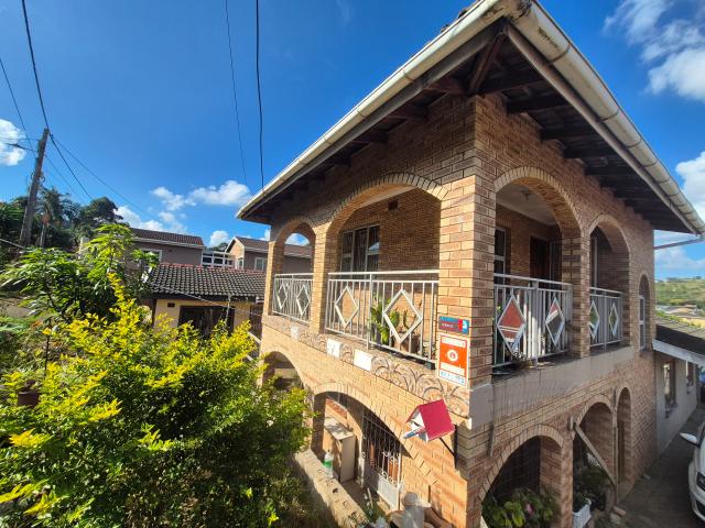 R6,000 pm 2 Bedroom Garden Cottage To Let in Escombe