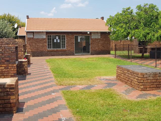 R6,200 pm 2 Bedroom Apartment To Let in Pretoria North