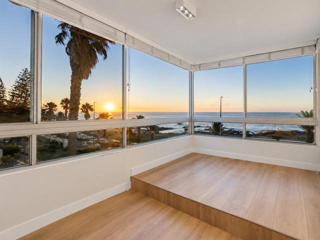 R84,999 pm 4 Bedroom Apartment To Let in Sea Point