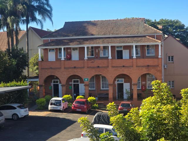 R8,490 pm 1 Bedroom Apartment To Let in Pietermaritzburg Central
