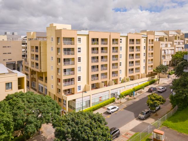 R8,500 pm 1 Bedroom Apartment To Let in Umhlanga Ridge