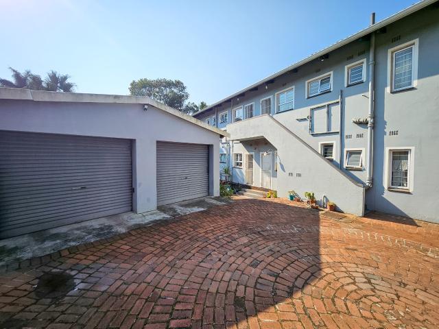 R8,500 pm 2 Bedroom Apartment To Let in Doonside