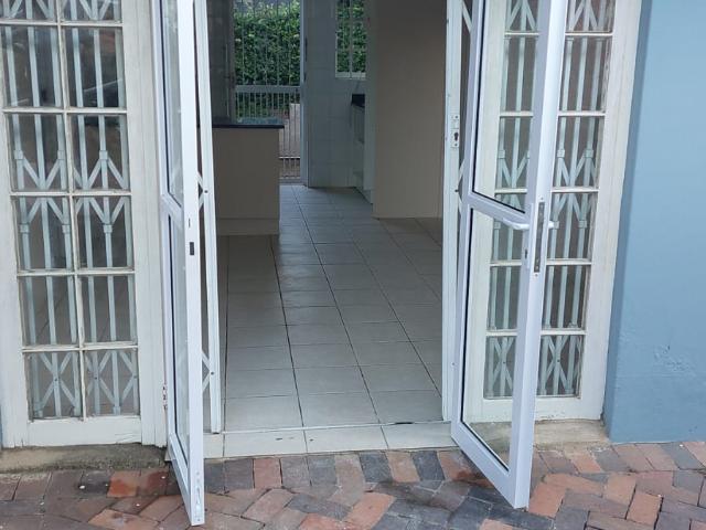 R8,500 pm 2 Bedroom Garden Cottage To Let in Westville