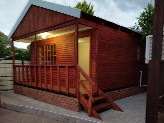 R8,600 pm 1 Bedroom Flat To Let in Kathu