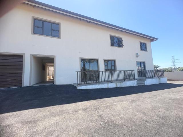 R8,700 pm 2 Bedroom Apartment To Let in Malvern