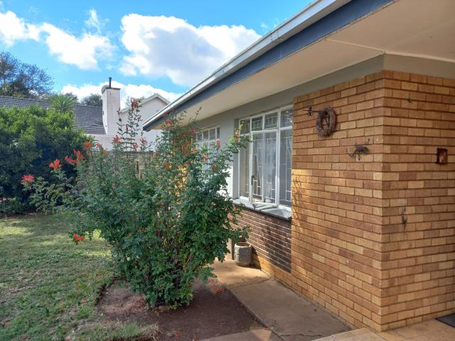R8,790 pm 3 Bedroom House To Let in Irene Park