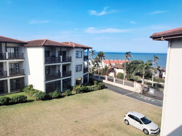 R8,160 pm 2 Bedroom Apartment To Let in Uvongo