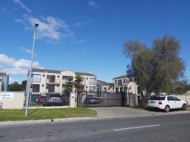 R8,300 pm 1 Bedroom Apartment To Let in Table View