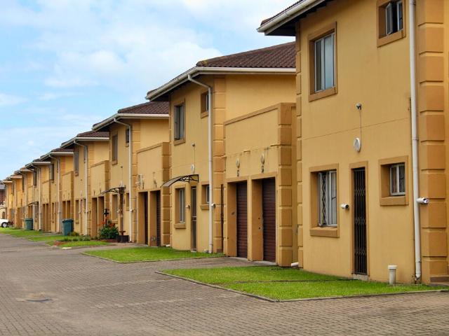 R9,440 pm 2 Bedroom Apartment To Let in Richards Bay Central