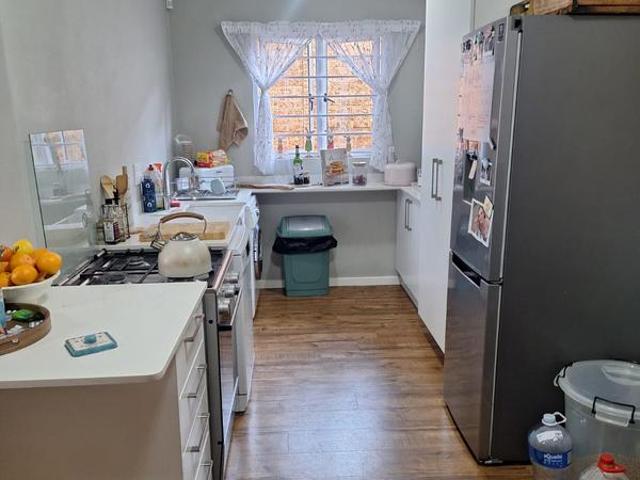 R9 500 | 1 Bedroom Apartment / Flat For Rent in Linden, Johannesburg