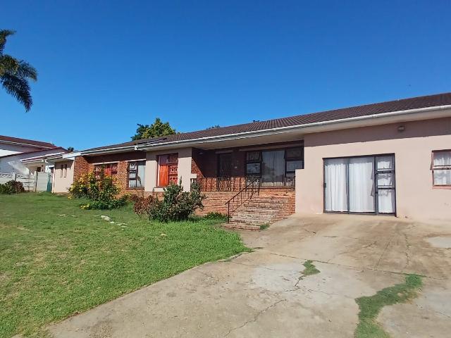 R9,500 pm 3 Bedroom House To Let in Winterhoek Park