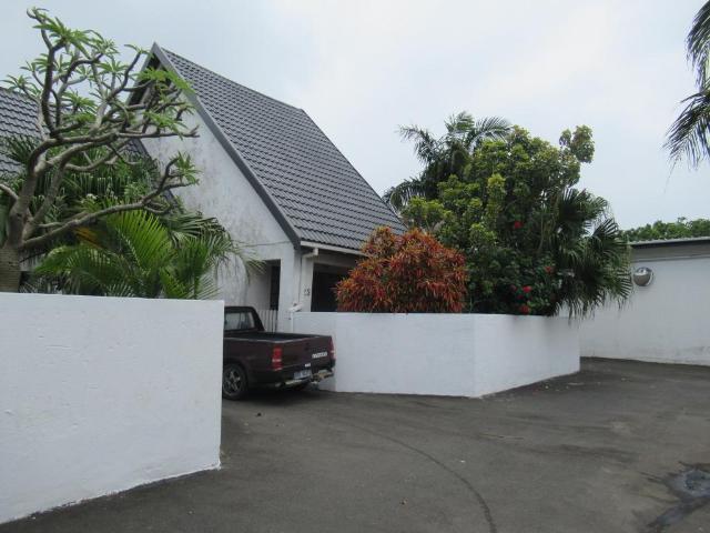 R9,500 pm 2 Bedroom Duplex To Let in Meer En See