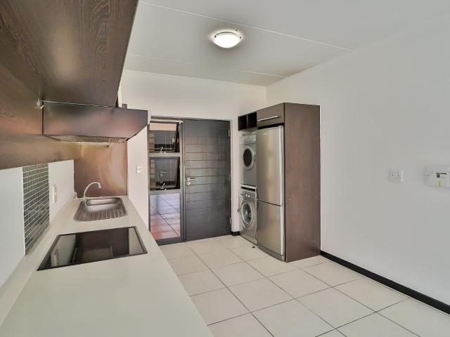 R9 800 | 2 Bedroom Apartment / Flat For Rent in Modderfontein, Edenvale