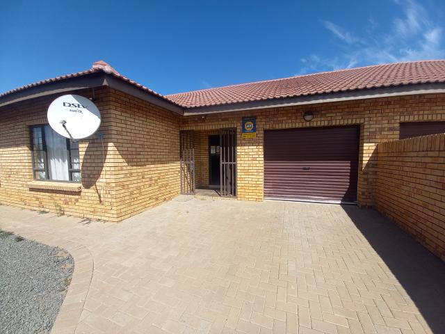 R9,300 pm 2 Bedroom Detached To Let in Cassandra