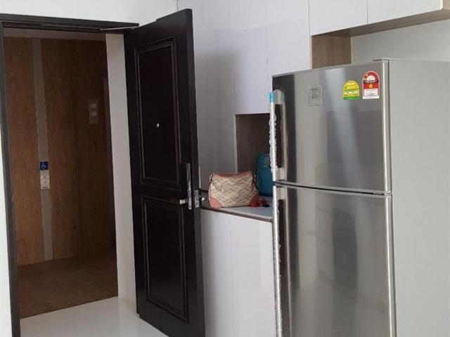 R Maison D13, Apartment