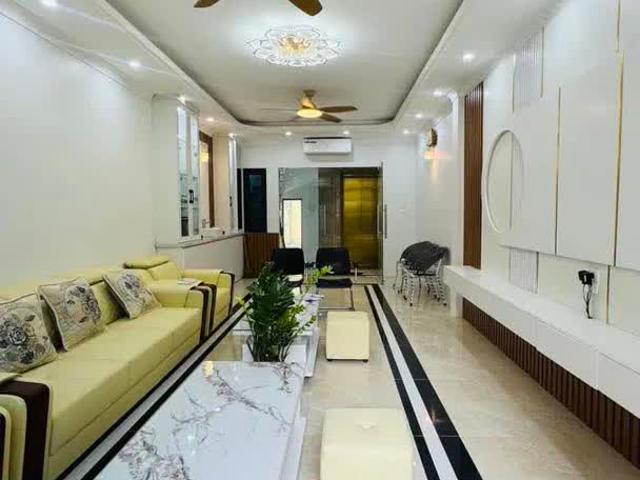 Rẻ Nhất Ngọc Thụy 50M2 7 Tầng Dân Xây Full Nội Thất, Ô Tô Đỗ Cửa, 4PN 1X Tỷ