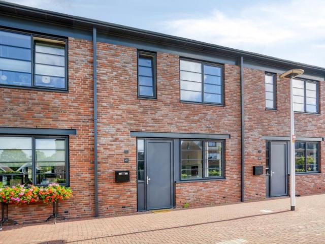 R.A. de Monchystraat 41, 7555NZ HENGELO