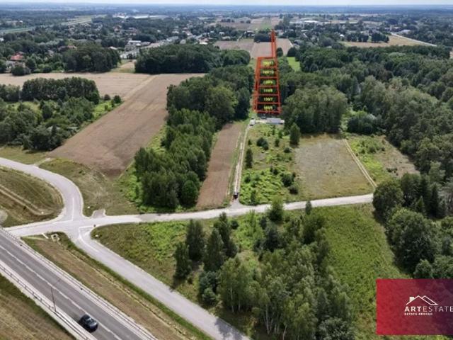 Działka 2000m² z mediami i dojazdem w trakcie
