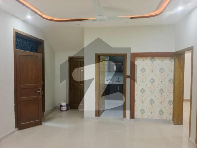 R Block 7 merla brand new house available for sale Gulberg Residencia Block R