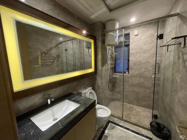 R&F Princess cove medium room