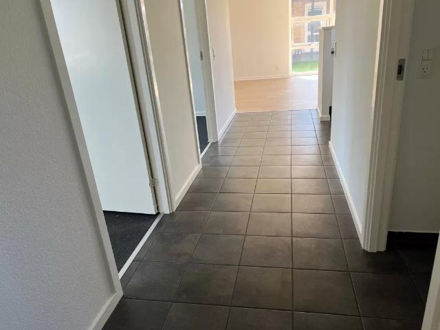 Rækkehus/dobbelthus med carport og gulvvarme