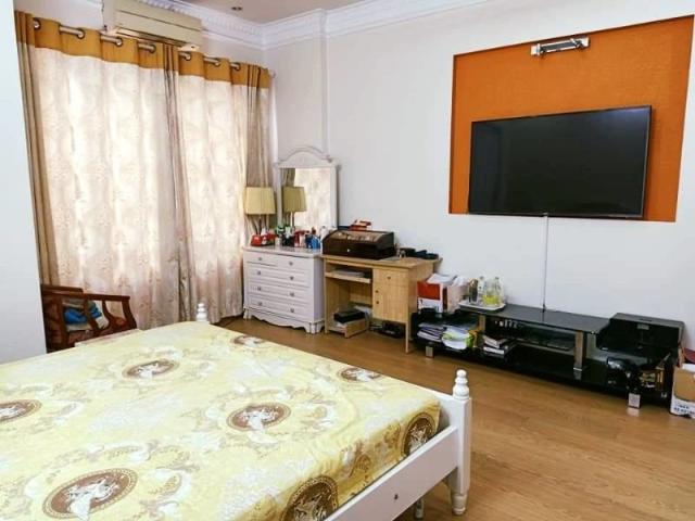 Rất Gấp ! Bán nhà Đội Cấn, Lô Góc, 39M, 4 tầng, giá 3.2 tỷ, LH 08.6890.6543