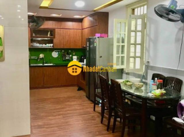 Rất rẻ, phố vĩnh phúc ba đình dt 41mx5 tầng, lô góc, ô tô. Giá chỉ 6.9 tỷ