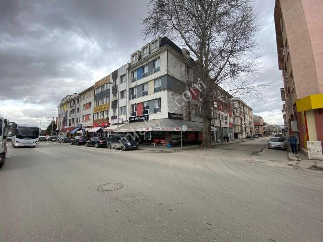 Çırağan Emlak'tan Sütlüce Mah.ünv Kapısı Yakını 2+0 Daire