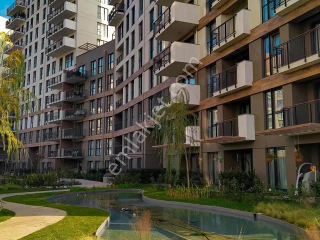 Raşit Yıldız sinpaş Metrolife Teraslı Harika Konumda 3,5+1 Daire