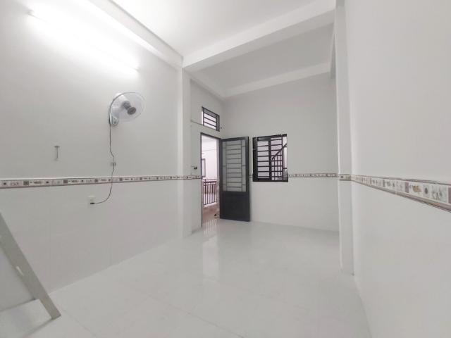 Ra mắt phòng trống giá rẻ nằm ở đường Thống Nhất