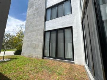RAM Casa con 204 m² superficie de terreno, 4 recámaras en venta en Residencial Punta del Cielo