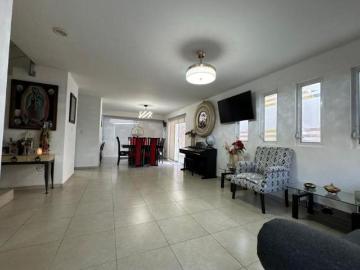 RAM AQUÍ ESTÁ LA CASA QUE ESTABAS BUSCANDO, ¡Alcázar Residencial, al norte de Aguascalientes!