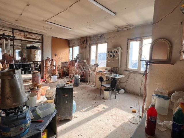 Ramazanoğlu Sanayi İçi Cadde Üzeri 1250m2 Kiralık Komple Bina