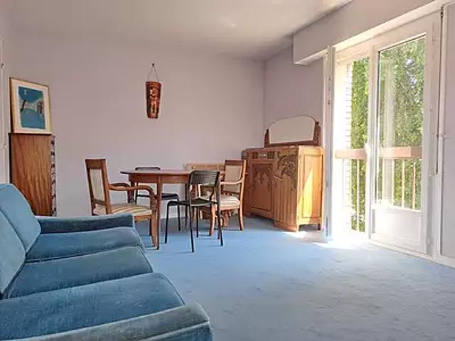 Rambouillet 78120 Achat / Vente appartement 2 pièces t2 au dernier étage cave